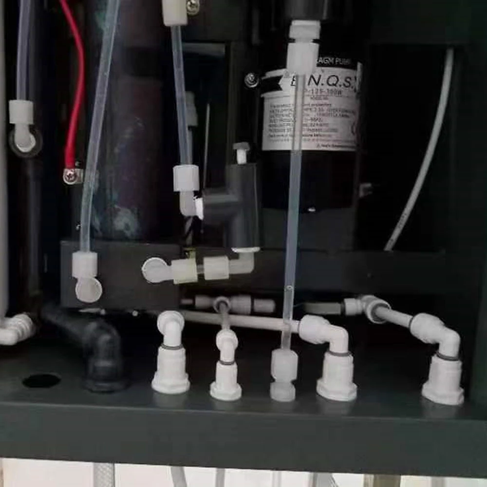 Hypochlorous acid generator
