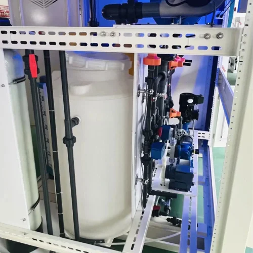 Composition of sodium hypochlorite generator on site