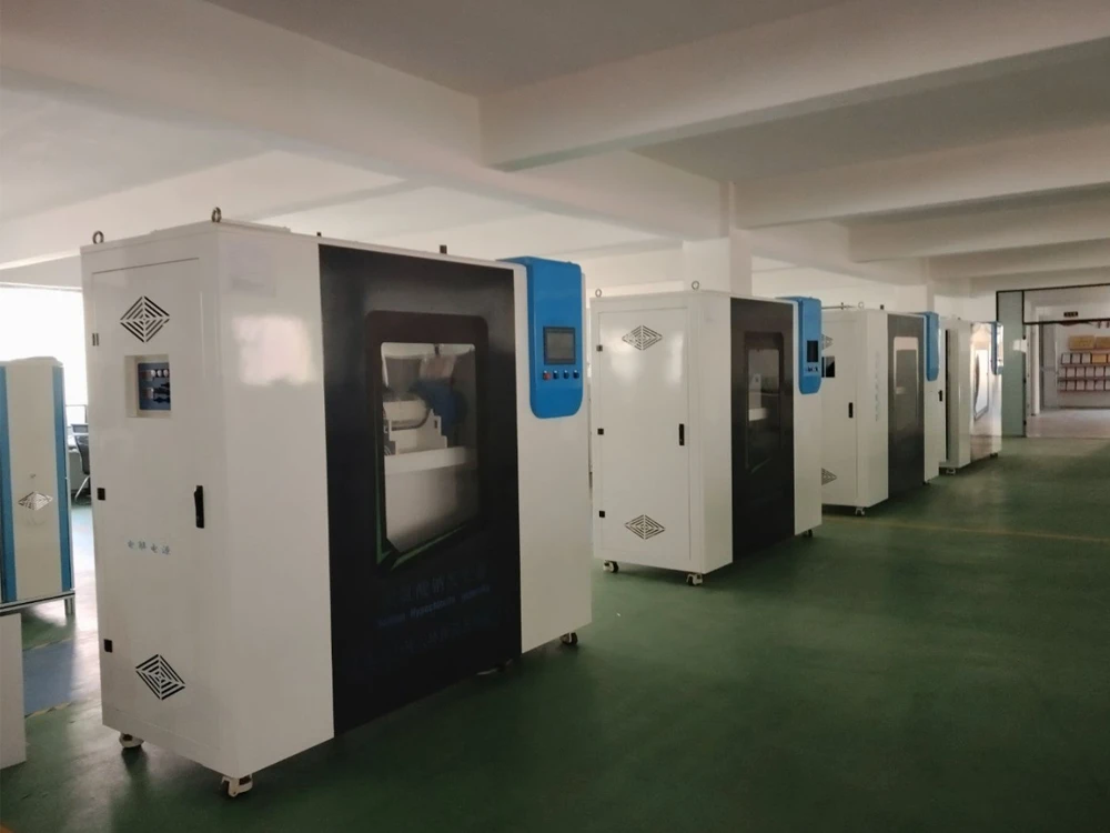 Sodium hypochlorite generator