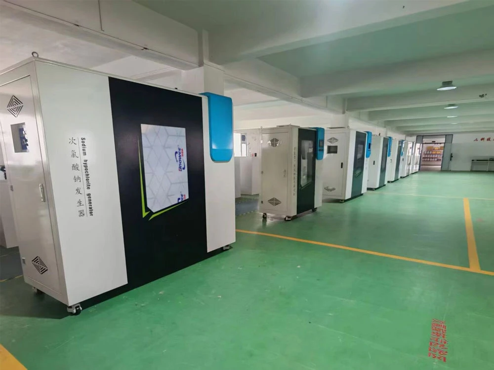 Sodium hypochlorite generator