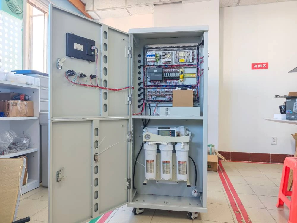 Hypochlorous acid generator system