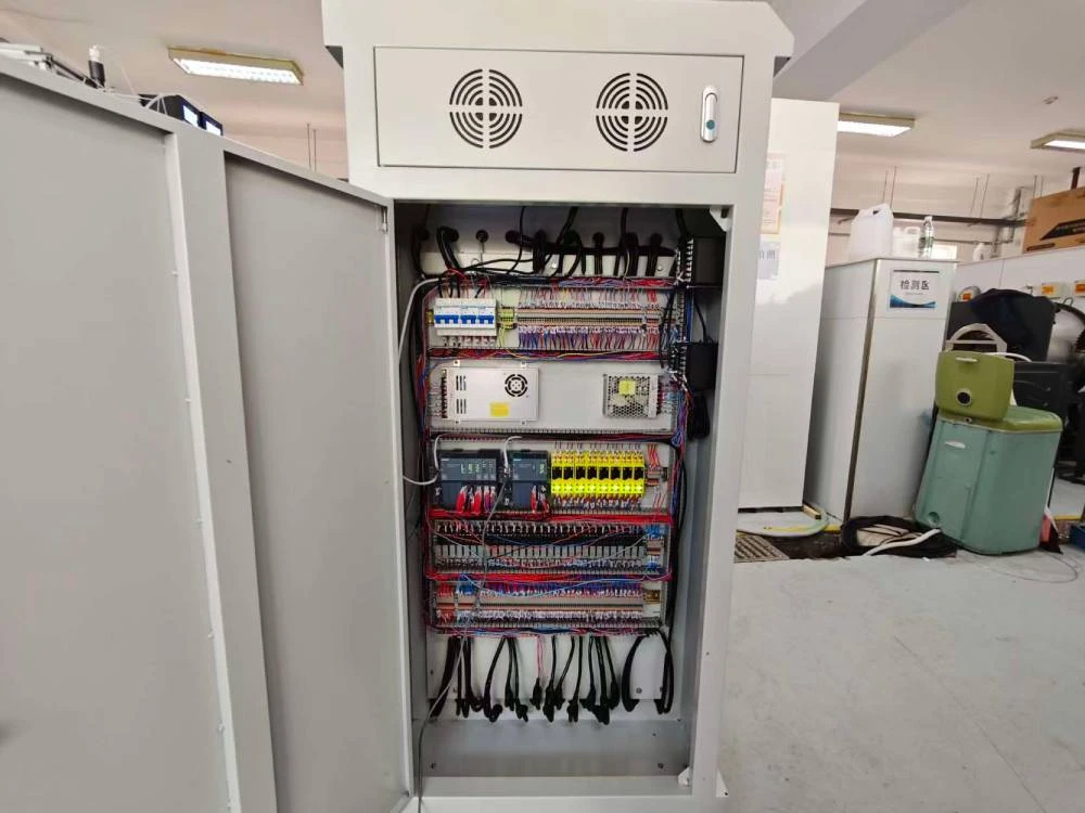 Hypochlorous acid generator system