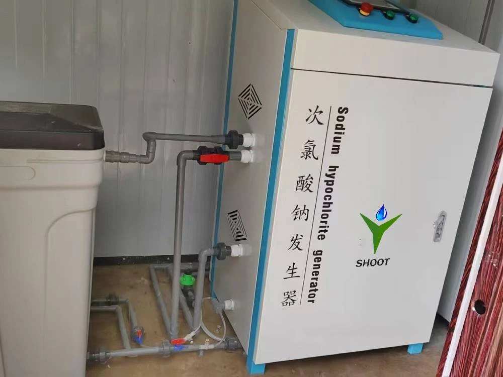 Sodium hypochlorite generator