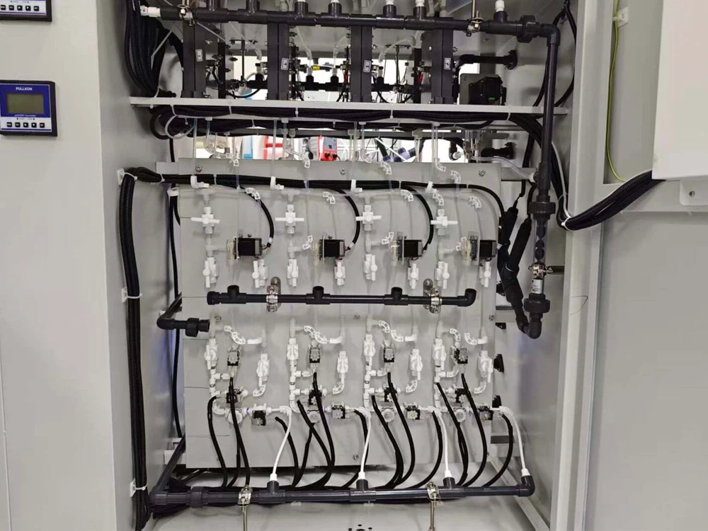 Hypochlorous acid generator system